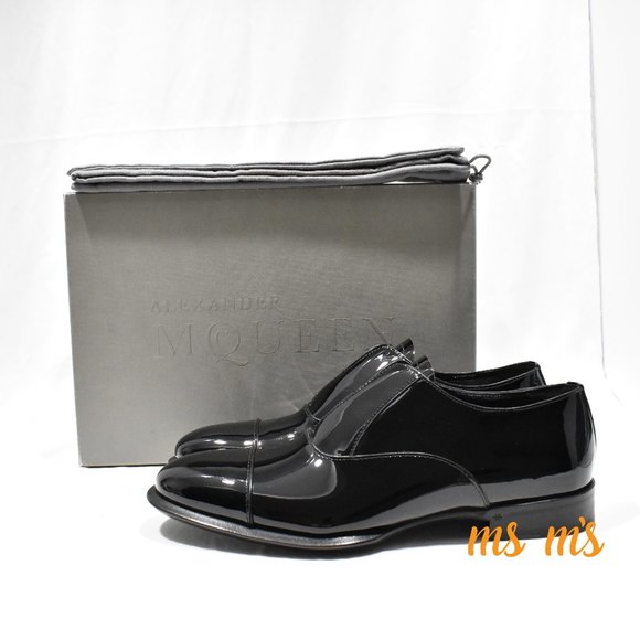 Alexander McQueen Other - NWT Alexander McQueen Black Patent Dress Shoes
